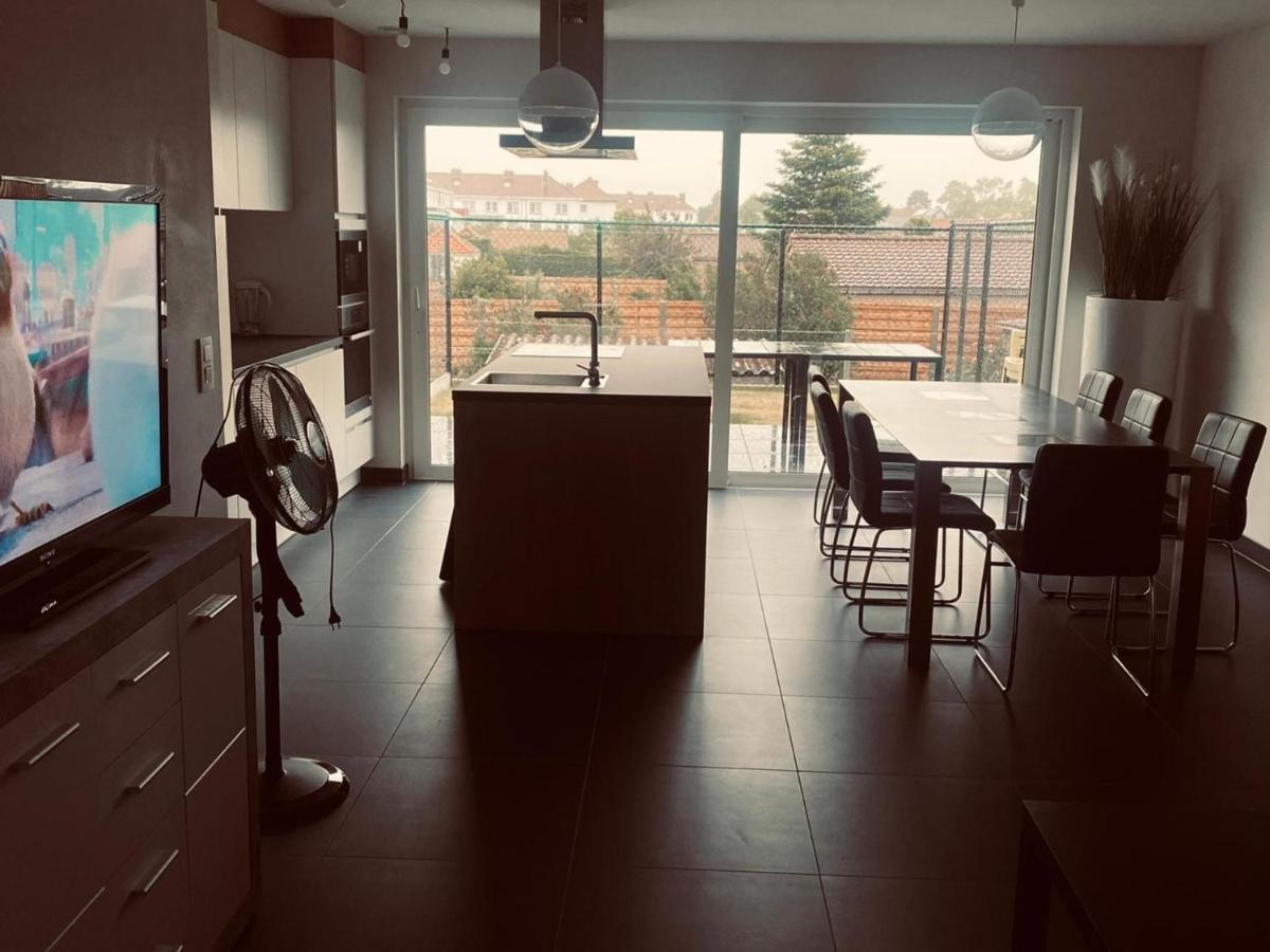 Holiday Home In De Panne Near Plopsaland ภายนอก รูปภาพ